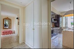 Splendid flat in the elegant setting of Via dei Giardini