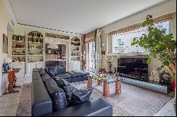 Splendid flat in the elegant setting of Via dei Giardini