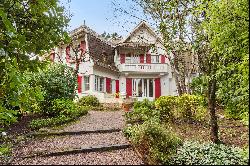 Villa Emblematique Bauloise with Garden and Terrace-Plages and Shops