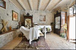 Historic Finca for sale in the Tramuntana Mountain Range in Esco, Escorca 07315