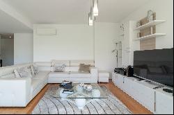 Flat, 4 bedrooms, for Rent