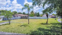 17121 SW 116th Ave, Miami FL 33157