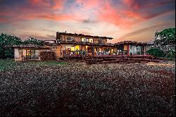 Beachfront Estate on Molokai's West End