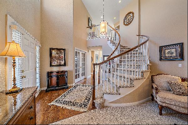 Stunning single-family home located in the desirable Prairie Creek neighborhood!