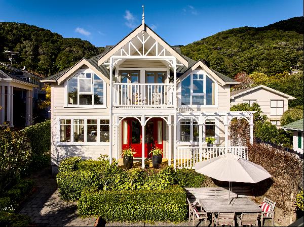 10 Tui Road, Days Bay, Eastbourne, Lower Hutt
