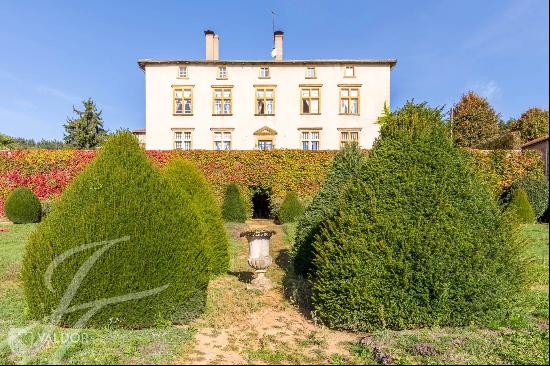 Sale - Property Lamure-sur-Azergues 