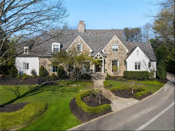the epitome of luxury living in Tuxedo Park