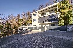 Stately villa in Montagnola with view of Lake Lugano for sale