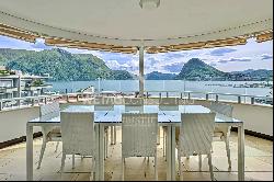 Lugano-Castagnola: elegant central penthouse apartment with large roof terrace & enchanti