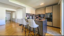 Luxury 3-bedroom apartment with balconies, for sale, in Porto Portugal