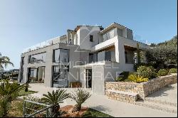 MOUGINS - 5 bedroom contemporary villa