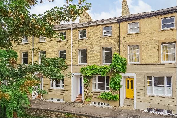 A Grade II Listed house in the Conservation area close to excellent schools.