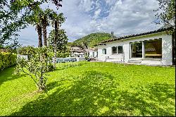 Lugano-Maroggia: Mediterranean-style villa with annexe, swimming pool & Jacuzzi for sale