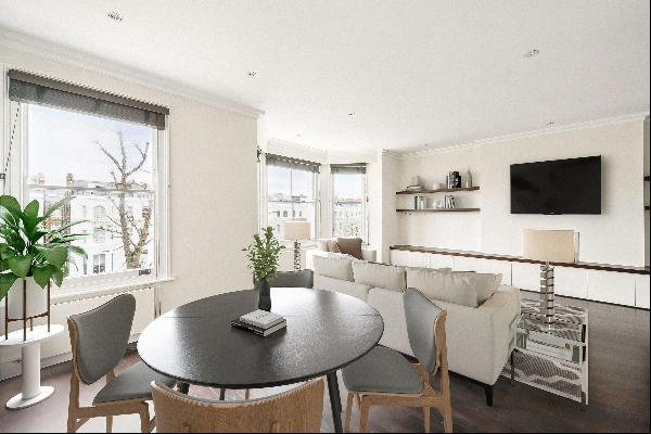 A three bedroom triplex apartment for rent in the heart of Notting Hill, W11.