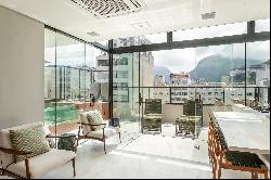 Exceptional duplex penthouse with a swimming pool in Ipanema