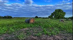 Large Acreage Near the Red River and Historic Chisholm Trail