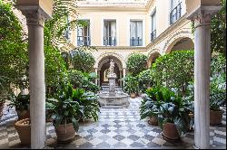 Exclusive Apartment for rent in front of the Museum of Fine Arts of Sevilla