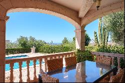 Charming Villa with Palma Bay