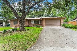 510 Woodcrest Drive, San Antonio, TX 78209