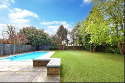 Dukes Wood Drive, Gerrards Cross, Buckinghamshire, SL9 7LR