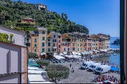 Piazza Mazzini Dell'Olivetta, Portofino, Liguria, 16034