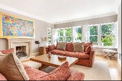 Beechwood Drive, Marlow, Buckinghamshire, SL7 2DH