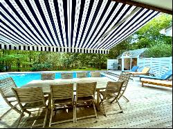 Newly Renovated Sagaponack Retreat: 4 BR Home with Pool House