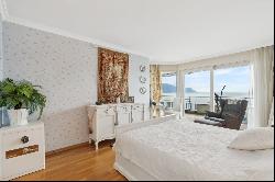 Exclusive Sotheby's ! 1st row flat facing the lake in Montreux