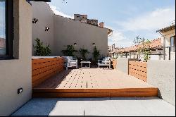 EXCLUSIVE PERPIGNAN TOWN HOUSE WITH TERRACE AND GARAGES