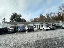 1048 Norwich New London Turnpike, Montville CT 06382