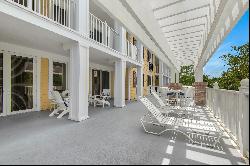 Prime Village Center Residence With Expansive Balcony At Baytowne Wharf 