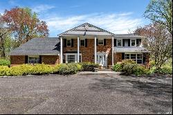 44 Woodland Drive, Oyster Bay Cove NY 11771