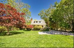 Charming Cottage on East Hampton Village Street