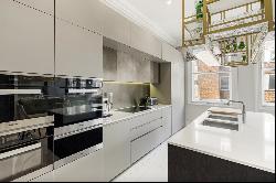 Beautiful refurbished penthouse in Mayfair