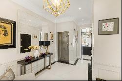 Beautiful refurbished penthouse in Mayfair