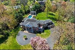 21 Harriman Drive, Sands Point, NY, 11050