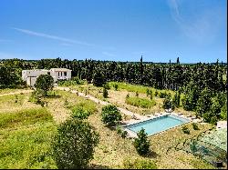 Prestige property between Maussane and Arles , 8 suites, swimming pool