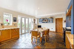 Malmesbury Road, Leigh, Nr Cricklade, Wiltshire, SN6 6RH