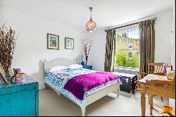 Acfold Road, London, SW6 2AL