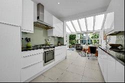 Kings Drive, Thames Ditton, Surrey, KT7 0TH