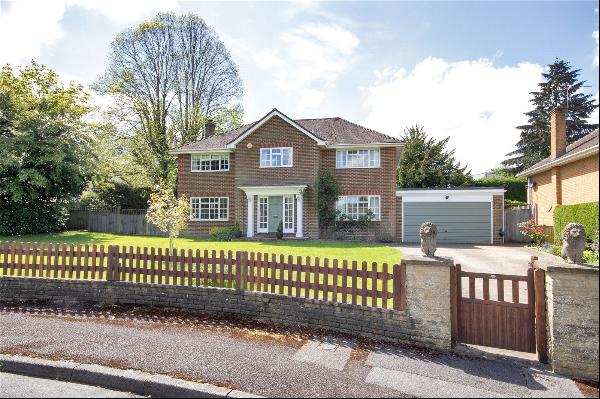 Blair Drive, Sevenoaks, Kent, TN13 3JR