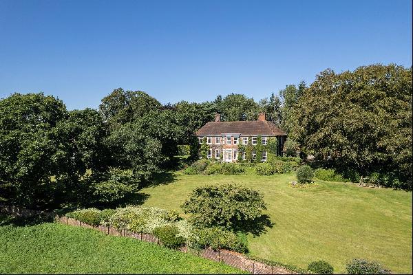 Tranquillity with far-reaching views set in the heart of the Candover Valley, between Winc