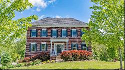 713 N Vista Ct, Morgantown WV 26508