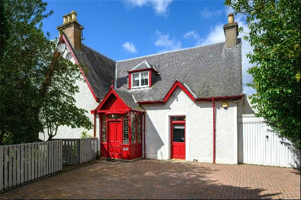 Ellenbank, Balmoral Road, Rattray, Blairgowrie, PH10 7AF