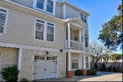 3648 Dupont Circle, Virginia Beach VA 23455