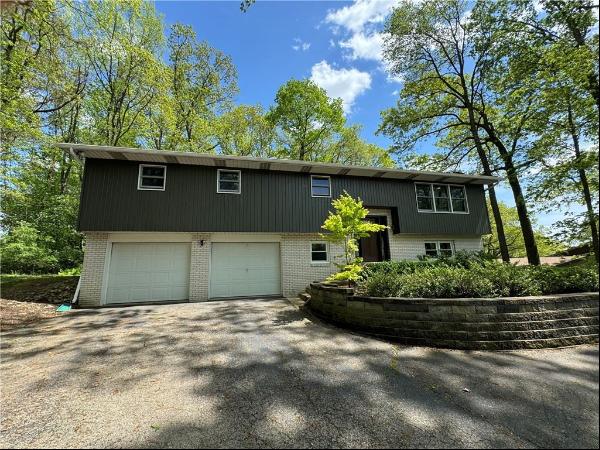 34 Overlook Drive, Indiana, Pa 15701 Dr, Indiana PA 15701