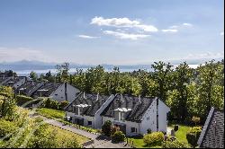 Twin Villa in an Enchanting Setting in Belmont-sur-Lausanne