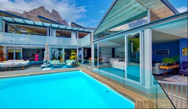 8A Atholl Road, Camps Bay, Cape Town, SOUTH AFRICA