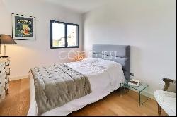 ANGLET CHAMBRE D’AMOUR NEIGHBOURHOOD. A LUXURIOUS APARTMENT WITH A ROOFTOP TERRACE ENJOYI