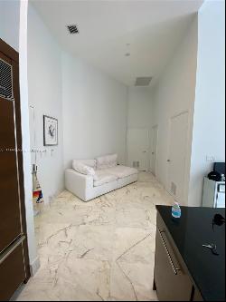 475 Brickell Ave 2209